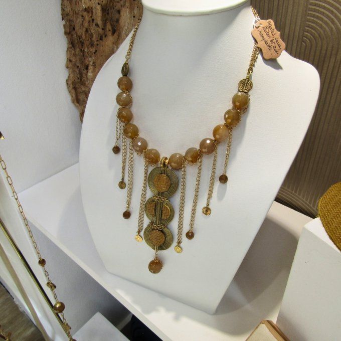 COLLIER PLASTRON ACCRA