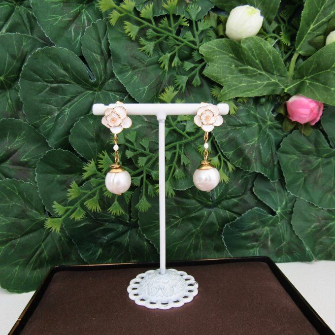 BOUCLES CAMELIA