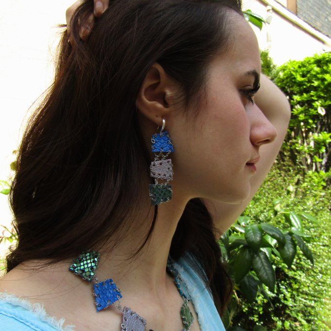 BOUCLES HOLI BLEU VERT LONGUES 
