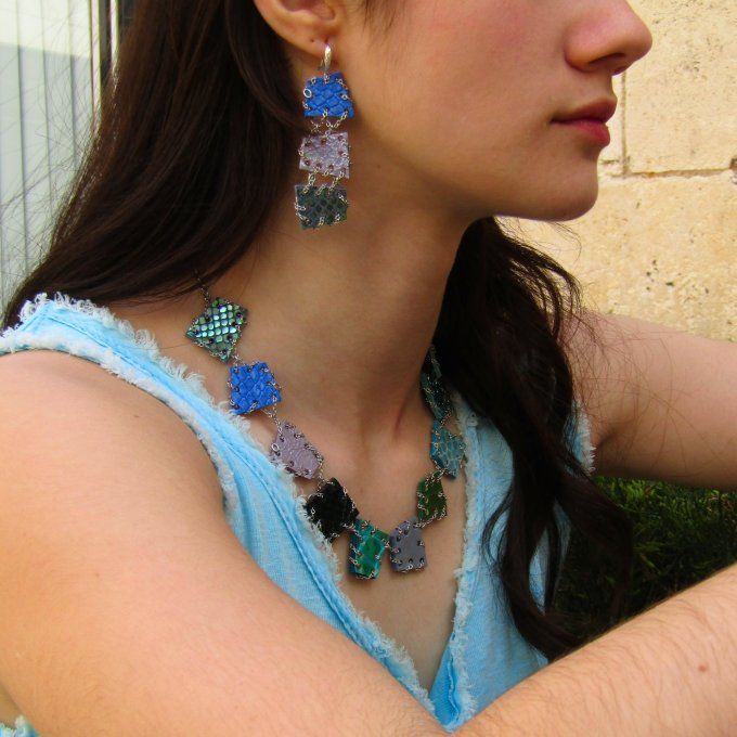 BOUCLES HOLI BLEU VERT LONGUES 