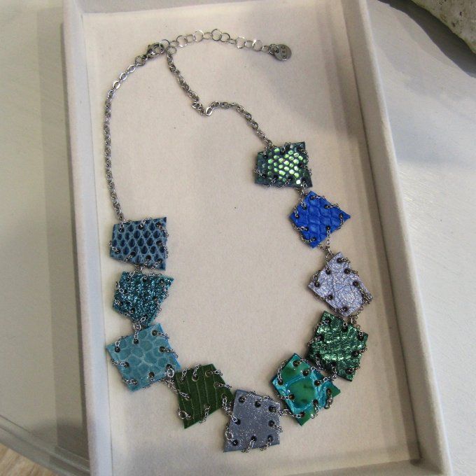 COLLIER HOLI BLEU VERT