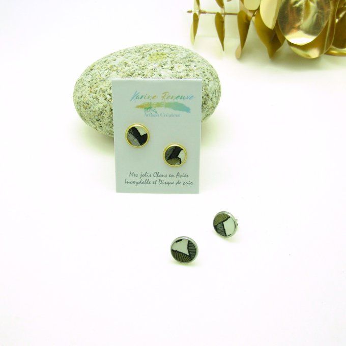 PUCES D'OREILLES FEUILLAGE