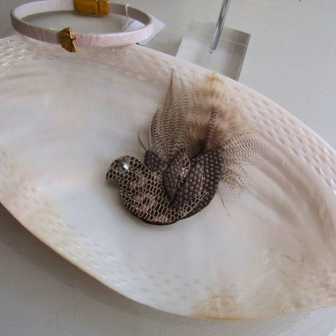 BROCHE POULE  GRIS TAUPE