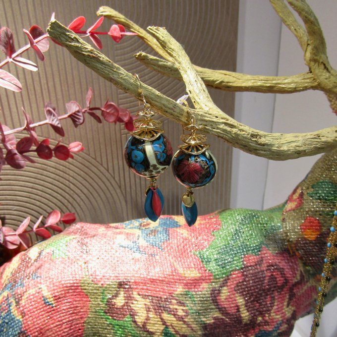 BOUCLES PASTILLE