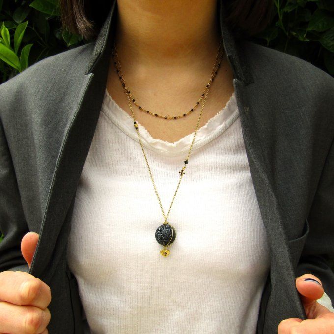 COLLIER LOVE CRUZ