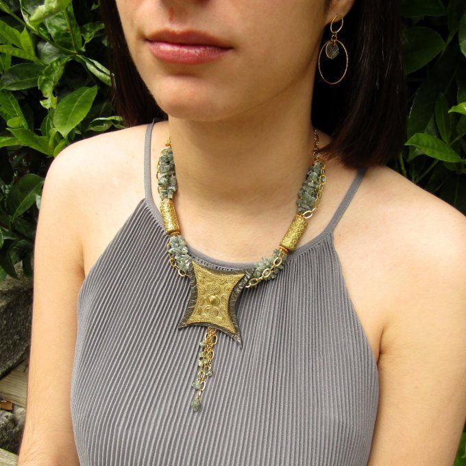COLLIER MIROSLAVA