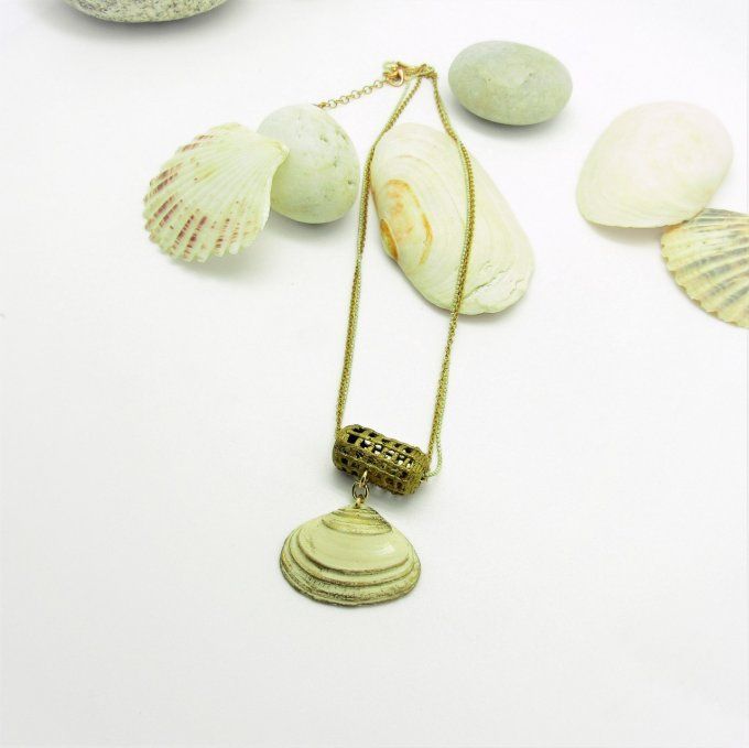 COLLIER GOLD CLAM