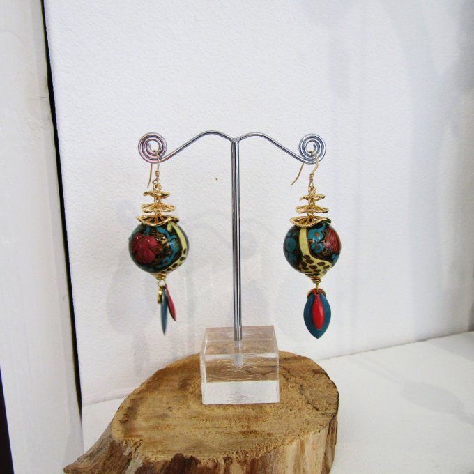 BOUCLES PASTILLE