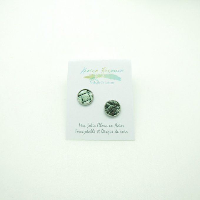 PUCES D'OREILLES VERT METAL FEUILLES