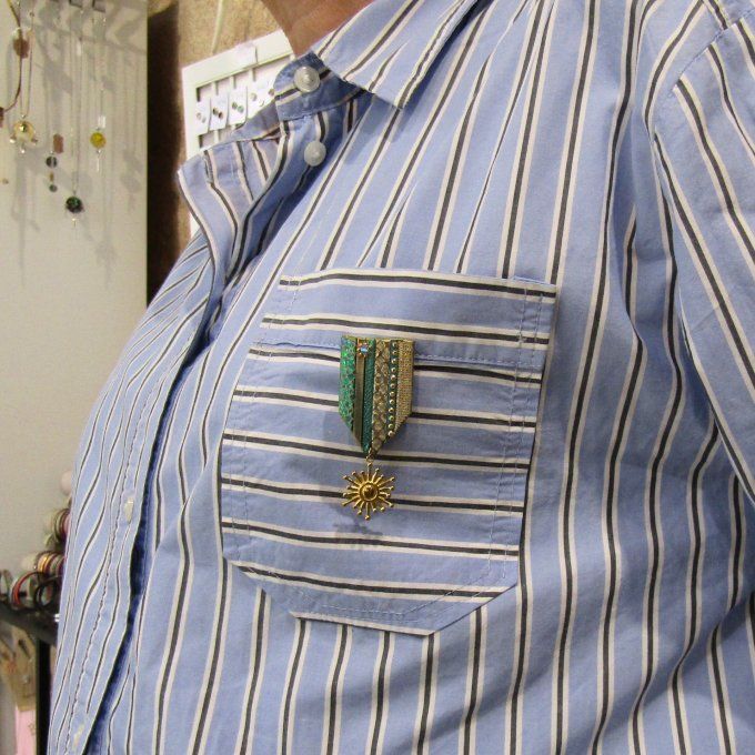 BROCHE RECOMPENSE TURQUOISE OR