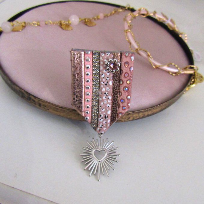 BROCHE RECOMPENSE ROSE ACIER