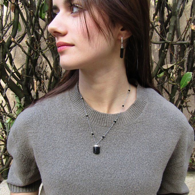 COLLIER FIN TOURMALINE ET ONYX